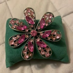 Vintage pink flower brooch
